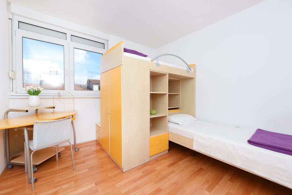 Apartment Jelena Задар Екстер'єр фото