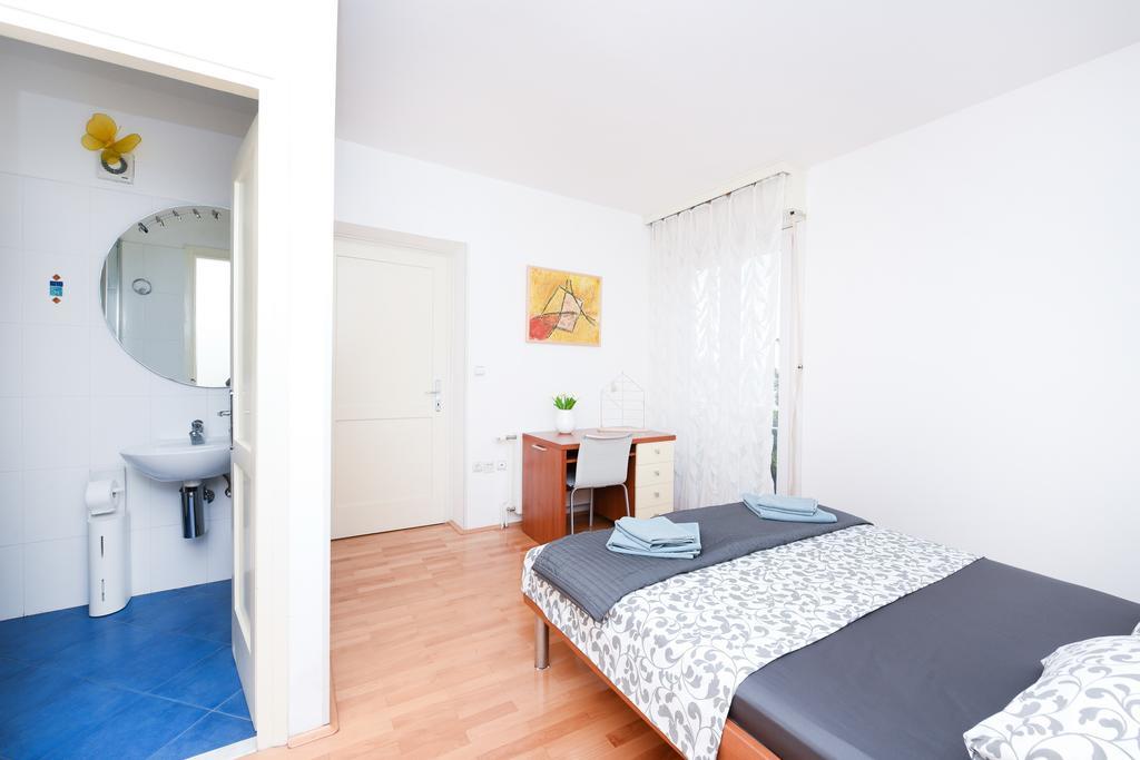 Apartment Jelena Задар Екстер'єр фото